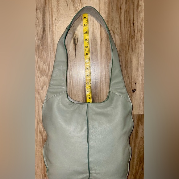 NWOT 𝑳𝒖𝒄𝒌𝒚 𝑩𝒓𝒂𝒏𝒅 𝑔𝑒𝑛𝑢𝑖𝑛𝑒 𝑙𝑒𝑎𝑡ℎ𝑒𝑟 𝐻𝑜𝑏𝑜 𝑏𝑎𝑔 - Picture 8 of 16